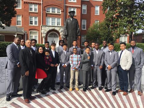 AAMPP & WISE Students at College Tour